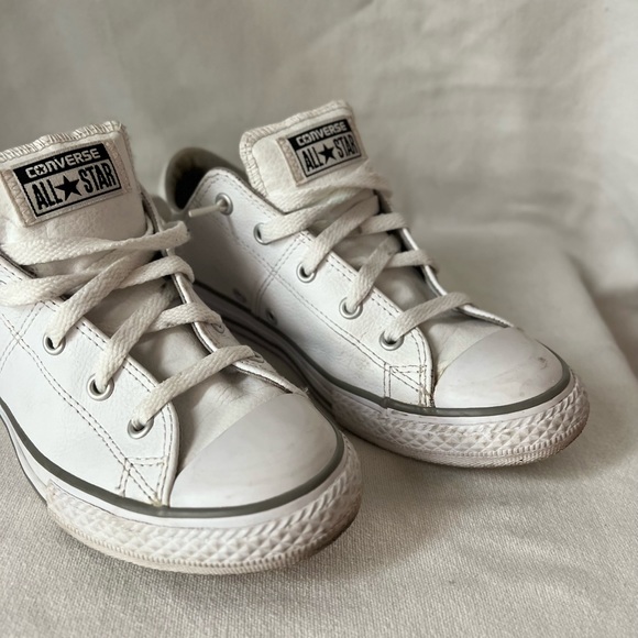 Converse All Star Madison Leather Sneaker Junior Unisex White 654220C Size 3 Low - Picture 5 of 10
